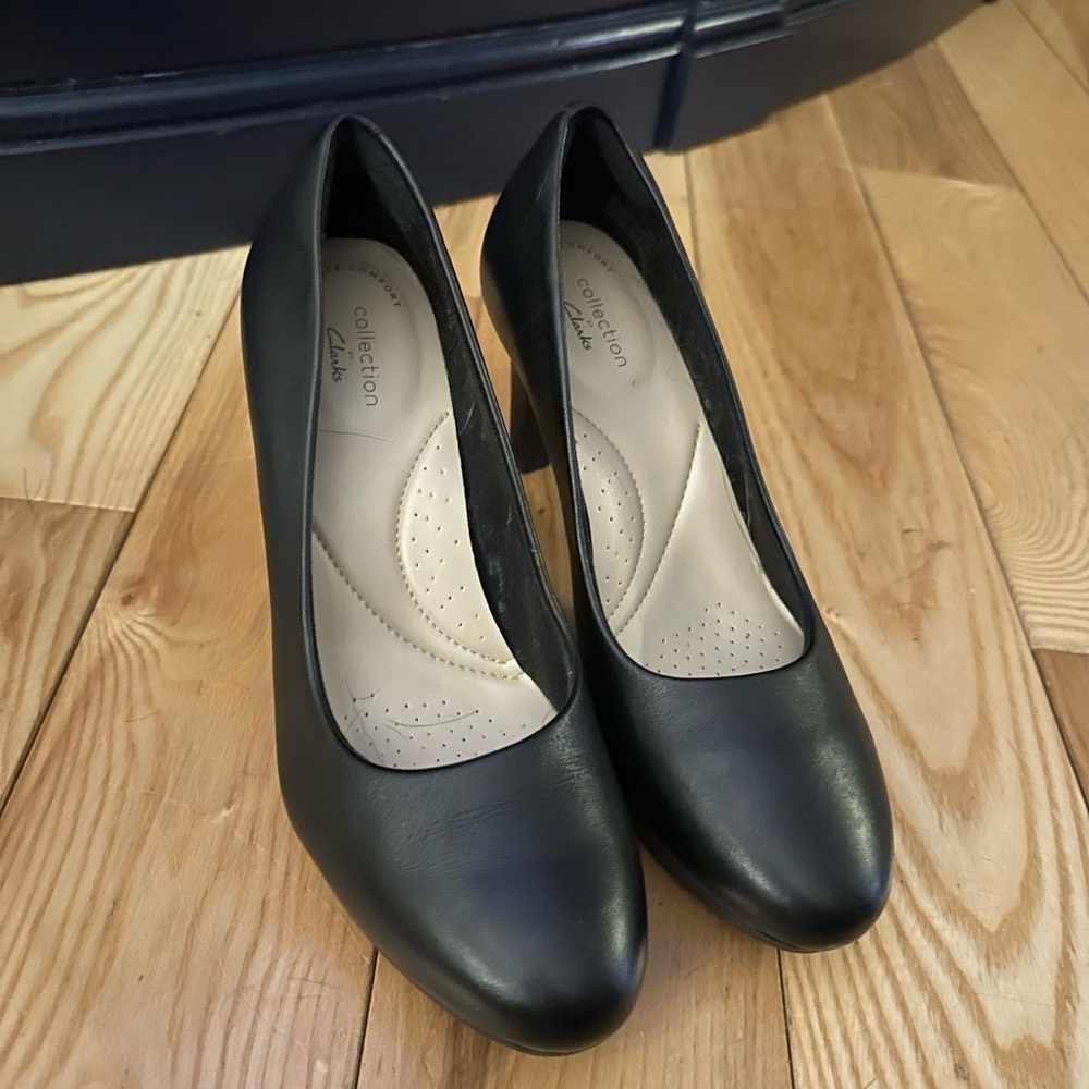 Clarks Ambyr Joy High-Heeled Comfort Pumps size 8 - Picture 4 of 9